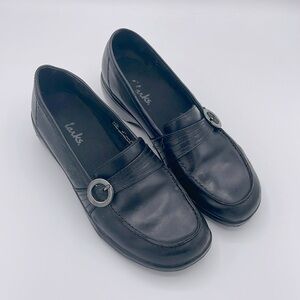 Clark’s Black Leather Buckle Loafers
